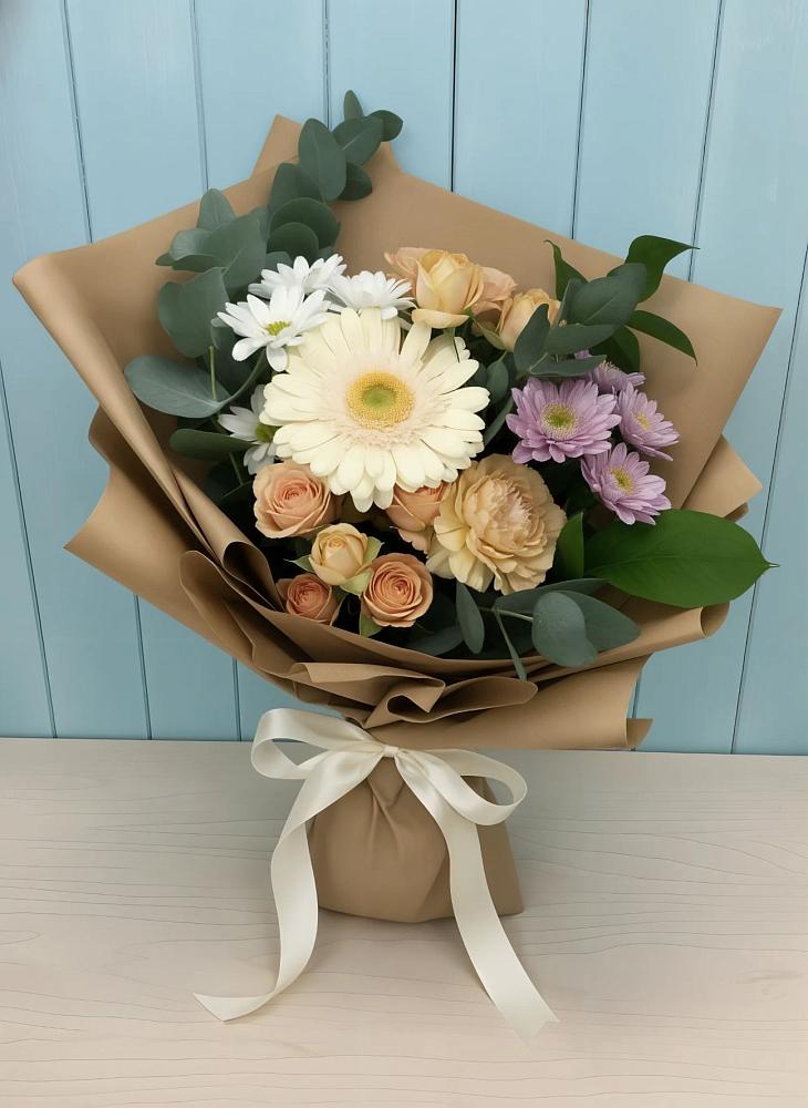 Букет цветов из: Герберы и Хризантемы в Завитинске