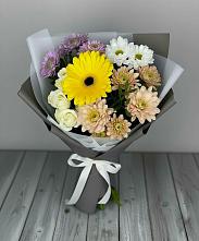 Букет цветов из:  Розы, Герберы и Хризантемы в Завитинске