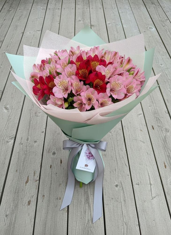 Букет цветов из: Альстромерии в Завитинске