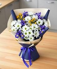 Букет цветов из:  Розы, Ирисы и Хризантемы в Завитинске