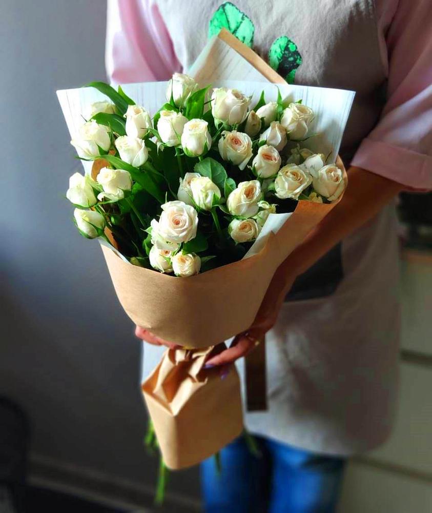 Букет цветов из: Розы в Завитинске