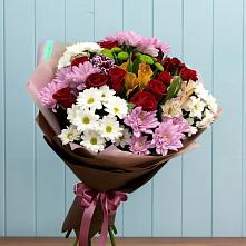 Букет цветов из:  Розы, Хризантемы и Альстромерии в Завитинске