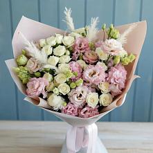 Букет цветов из:  Альстромерии и Розы в Завитинске